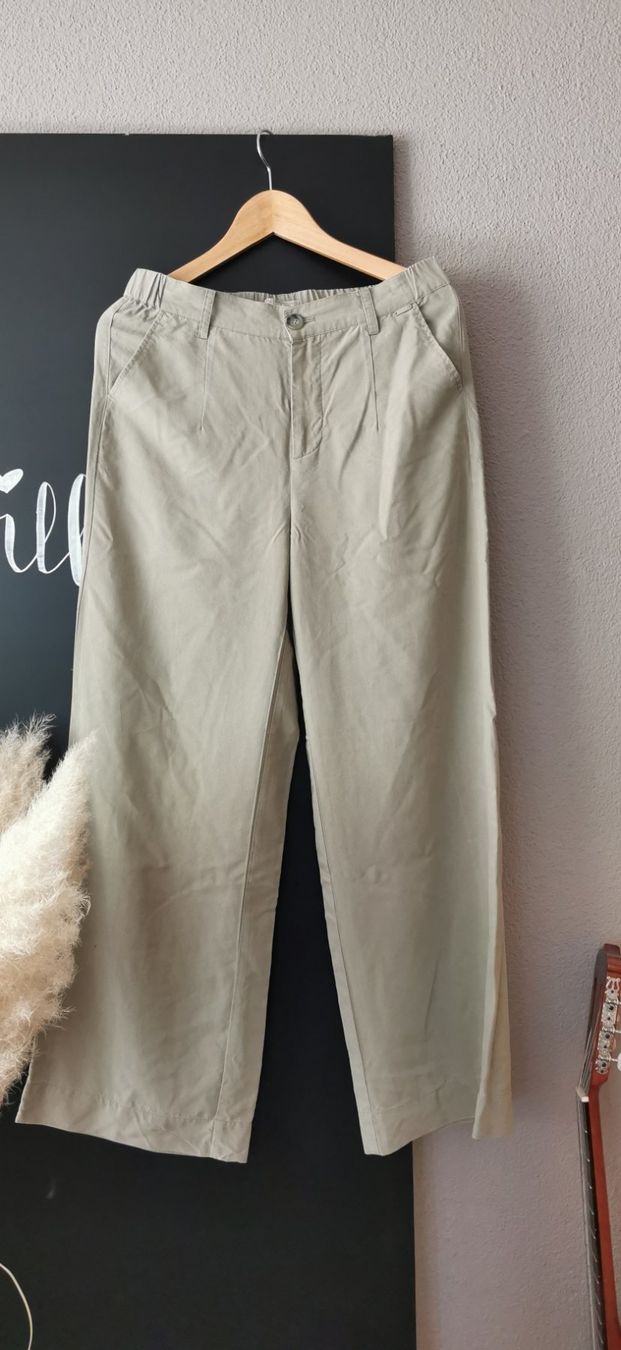 Nile Pantalons: NILE Hose S+ – D'occasion à Oberdiessbach par Birly