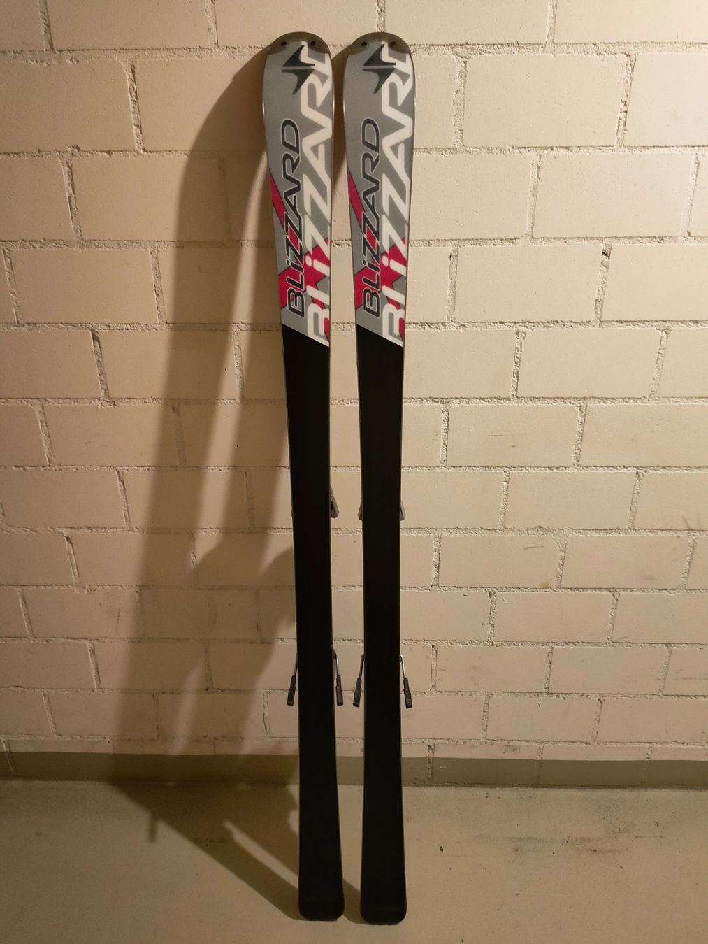 Blizzard Sci: Ski Blizzard – Usato da Rothrist venduto da GIWALD 1