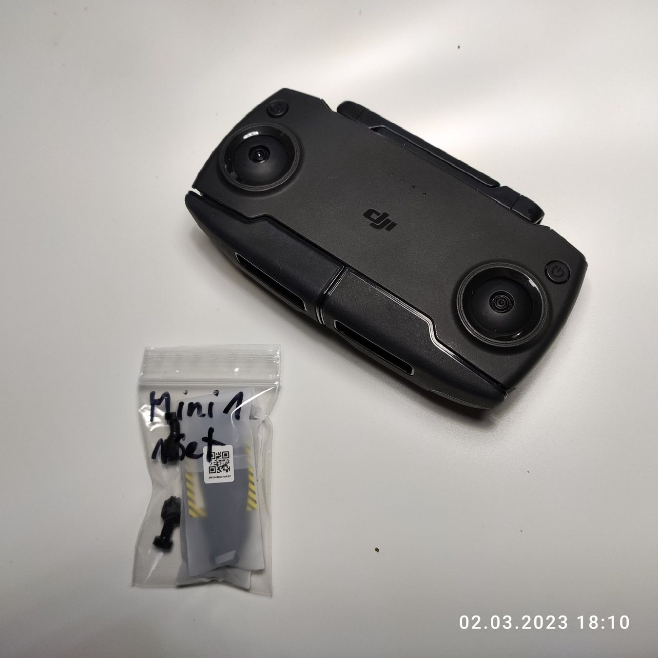 DJI Modellismo RC: DJI MINI 1 Controller (fast wie NEU/Original!) – Usato da Zürich venduto da Biedermann23 6
