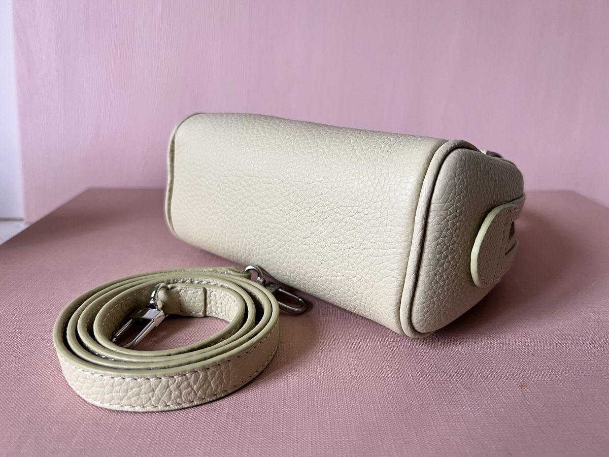 Borse da donna: Super süsse By Far Minibag! – Nuovo (secondo la descrizione) da Fischbach LU venduto da Dear.Luki 3