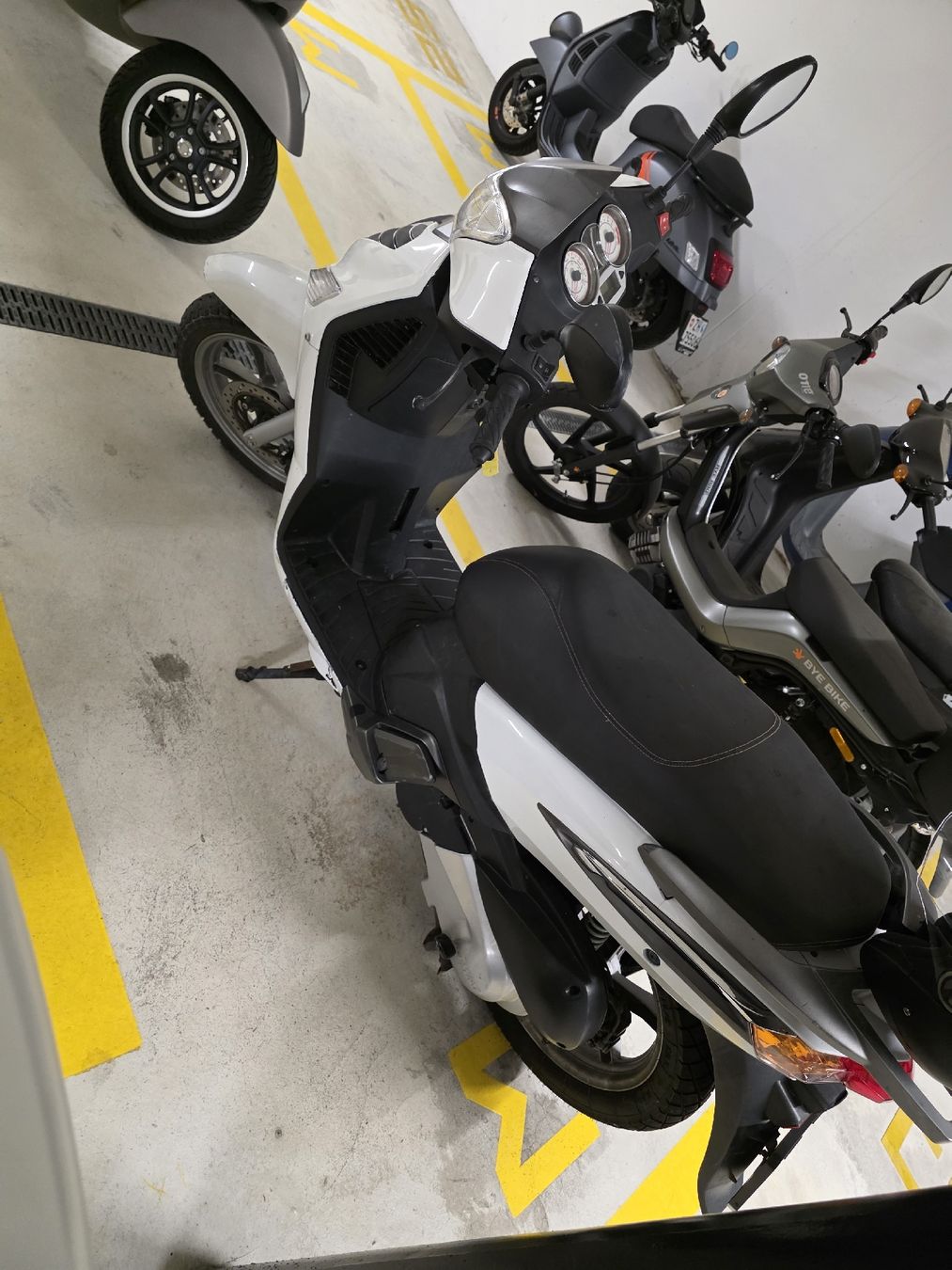 Tell Scooter: Tell Logik 125 – Usato da Zürich venduto da Valj25 3