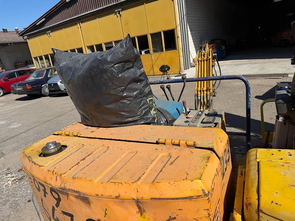 Bagger: Bagger Hutter 1.4t, Jg. ca 1990 – Gebraucht aus Wila von abm_as 2