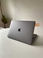 MacBook Pro 13 Zoll (2020) - i5 - 16GB – gepflegter Zustand