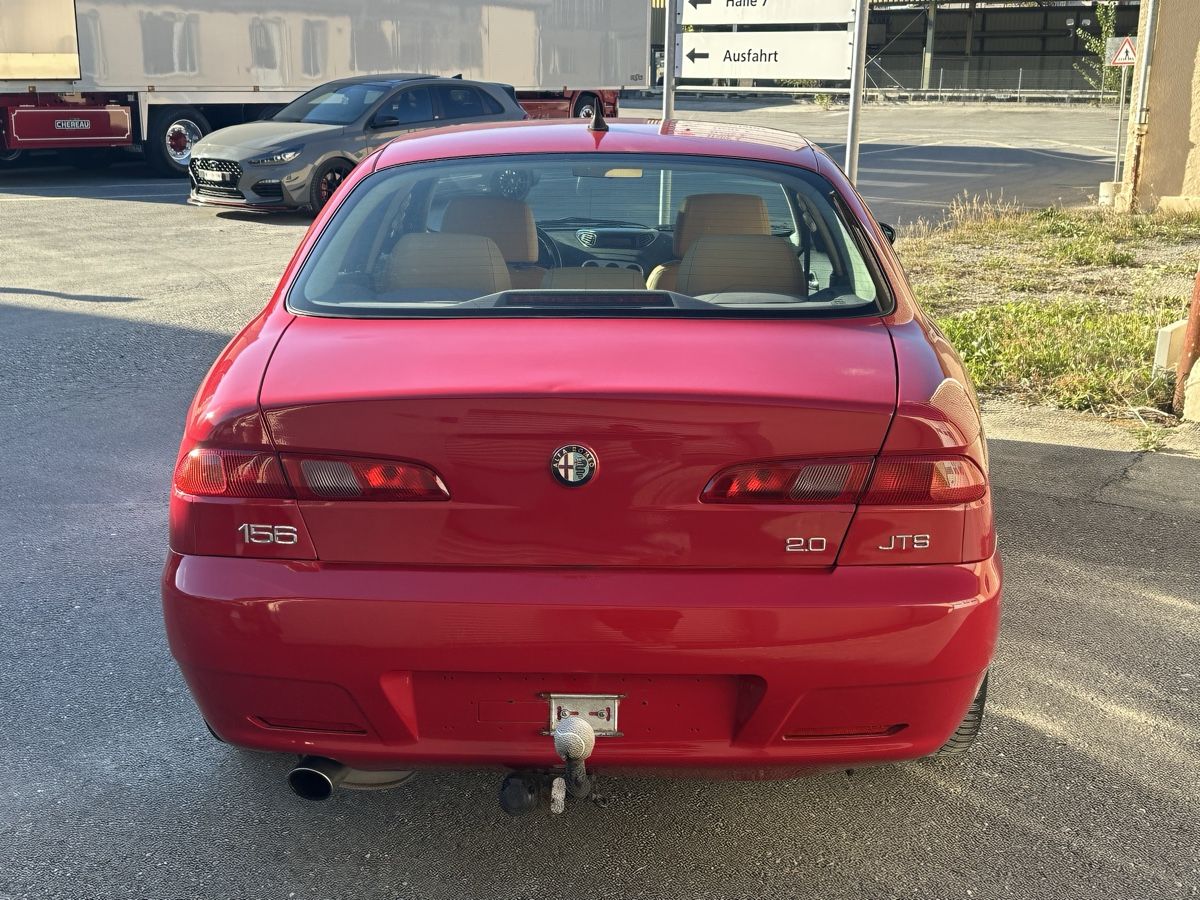 Alfa Romeo Autos: Alfa Romeo 156 JTS – Gebraucht aus Steffisburg von Carguy 3