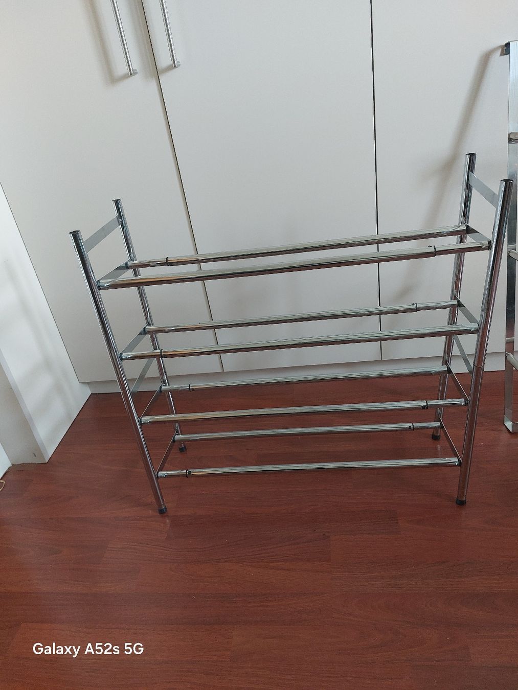 Allestimento di negozi e stand fieristici: Schuhständer und Kleiderhänger – Usato da Ballwil venduto da Vielzocker 2