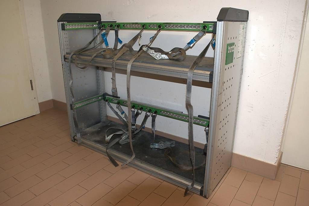 Tutti i ricambio: Module bott vario3 pour fourgon avec rails et sangles – Usato da Fribourg venduto da SwissPremiumItems