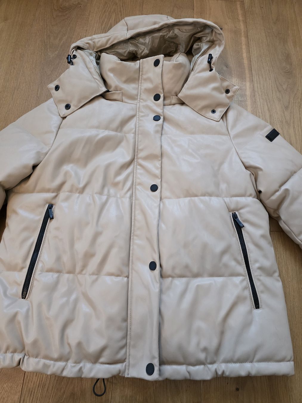 Giacche: sehr schöne Winterjacke BCBGMAXAZRIA in beiger Lederoptik – Usato da Büren SO venduto da kim_yc8x 2