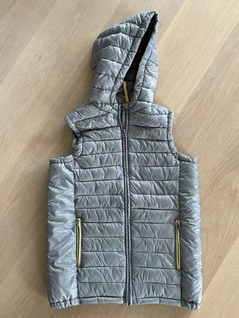 Warmes Gilet, Grösse 158 / 164 in top Zustand
