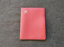 10x Reisepasshülle - 10x Couverture de passeport rouge