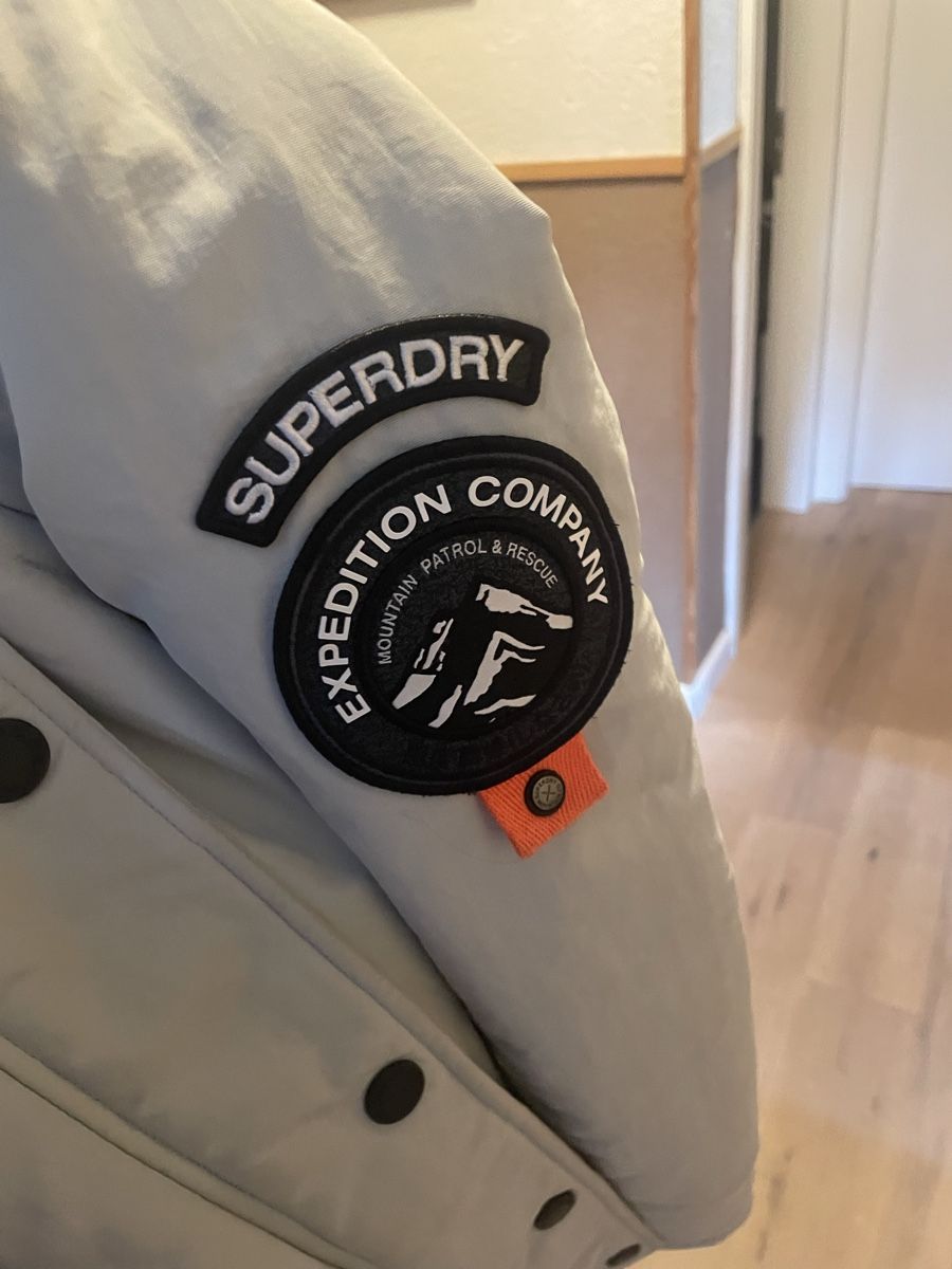 Superdry Giacche: Parka manteau Superdry – Usato da Lavigny venduto da Lea_9rxv 3
