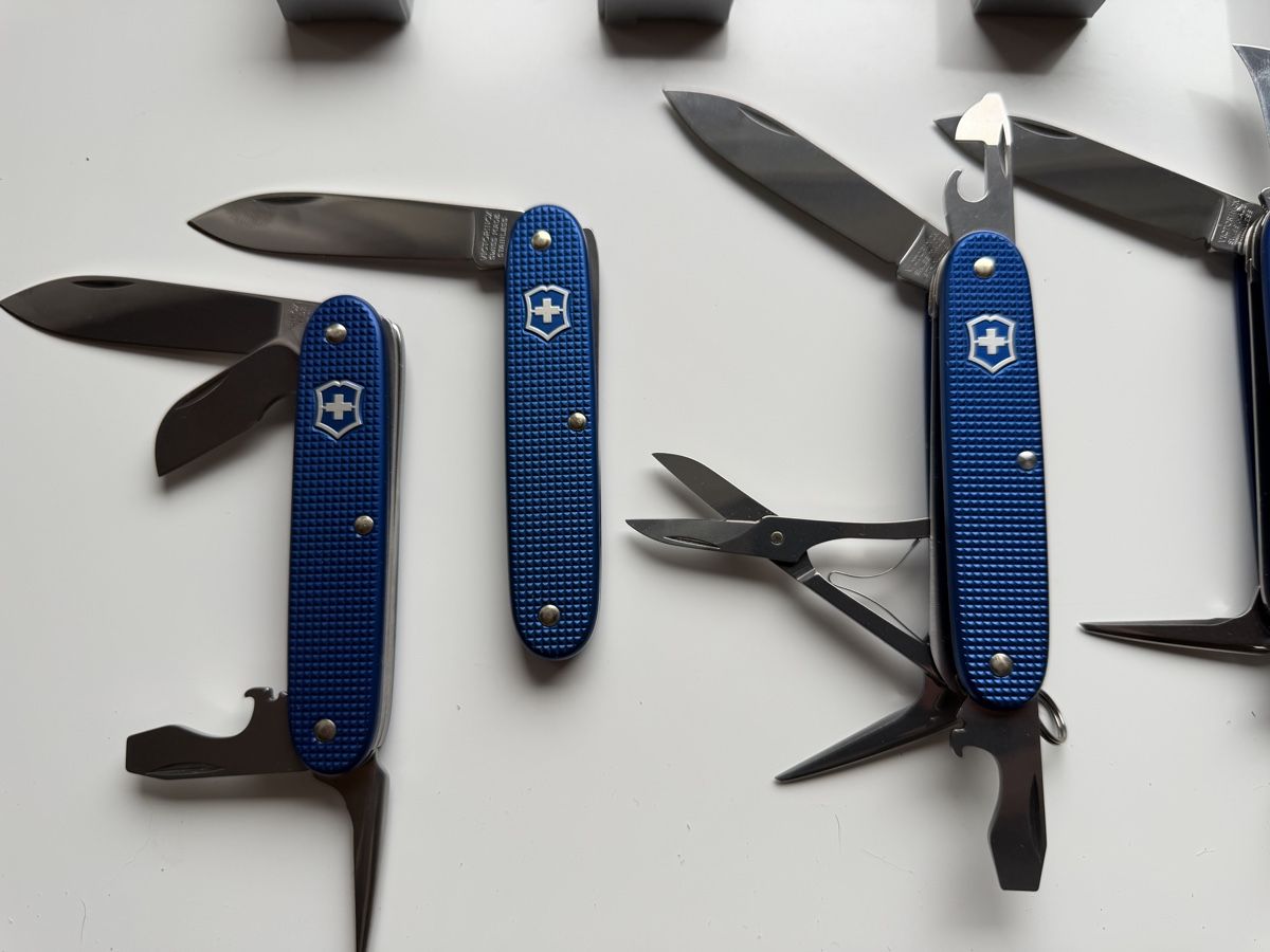 Coltelli tascabile: Victorinox Alox Set Bugnard blau – Nuovo e nell'imballaggio originale da Oberdiessbach venduto da SINFONIE13 2