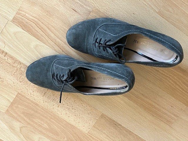 Scarpe da donna: Elegante Wild-Leder Schuhe – Usato da Zürich venduto da lau_5x7b 1