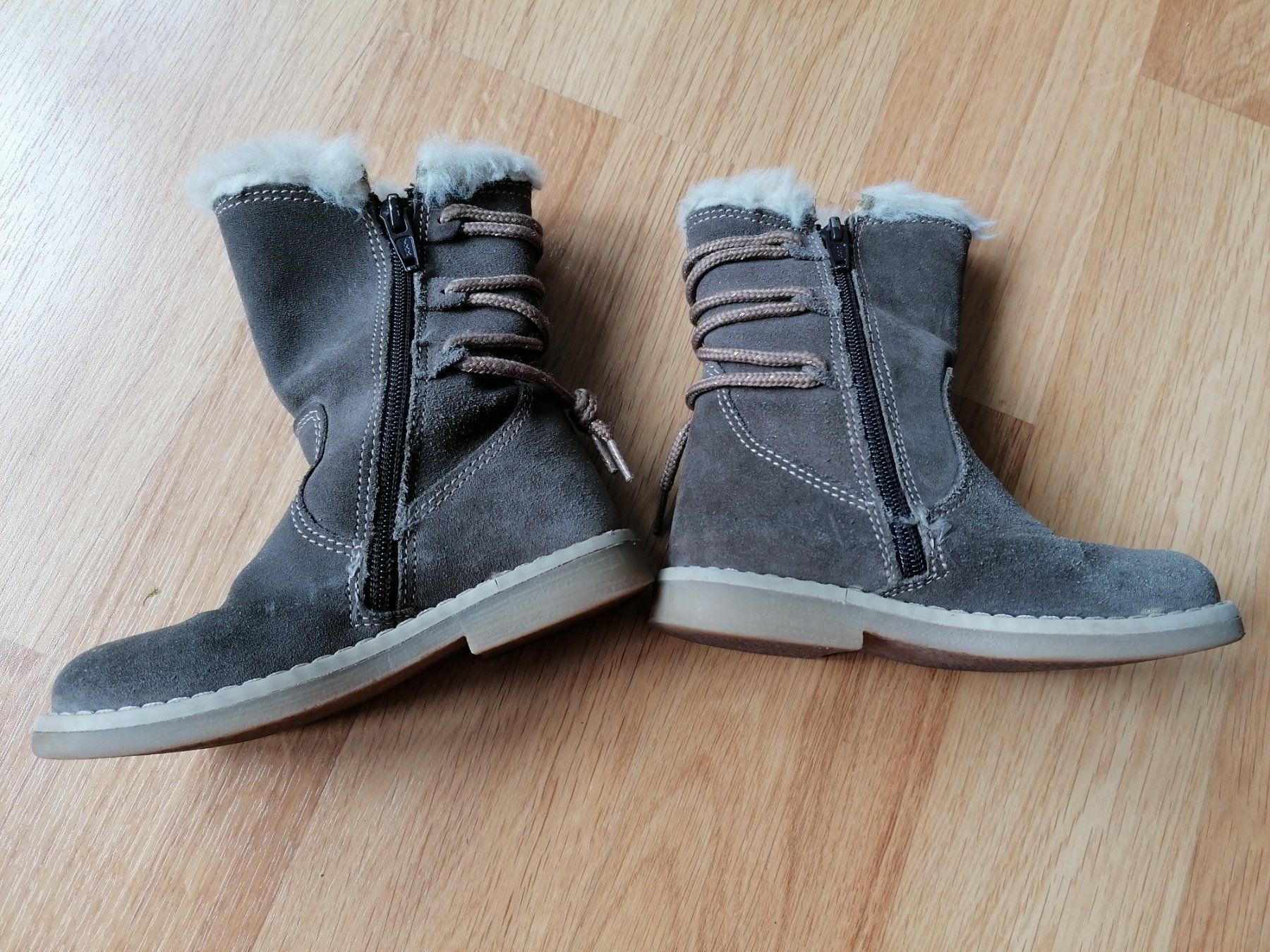 Scarpe per ragazze: Stiefel gr 24/25 – Usato da Büttikon AG venduto da Amineah 3