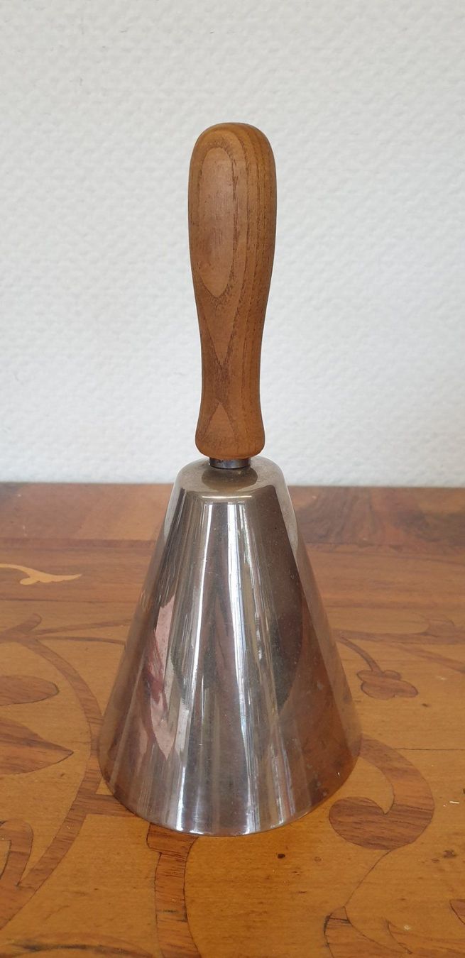 Glocken & Treicheln: Glocke – Gebraucht aus Emmen von Brockofsky 2
