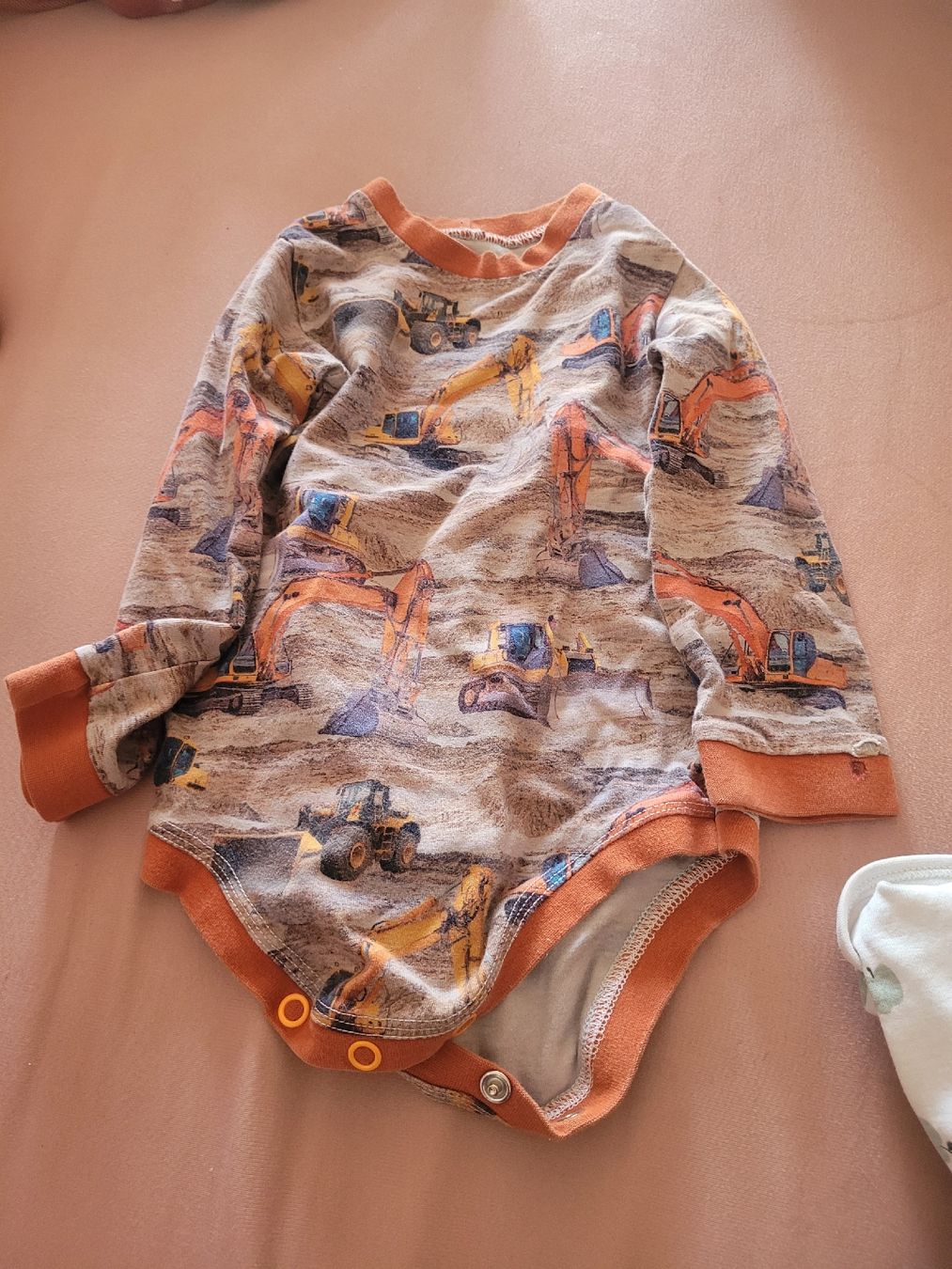 Kleiderpakete: Handmade Body Baustelle – Gebraucht aus Weingarten-Kalth von Angela0124