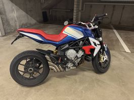 MV Agusta Brutale 800 