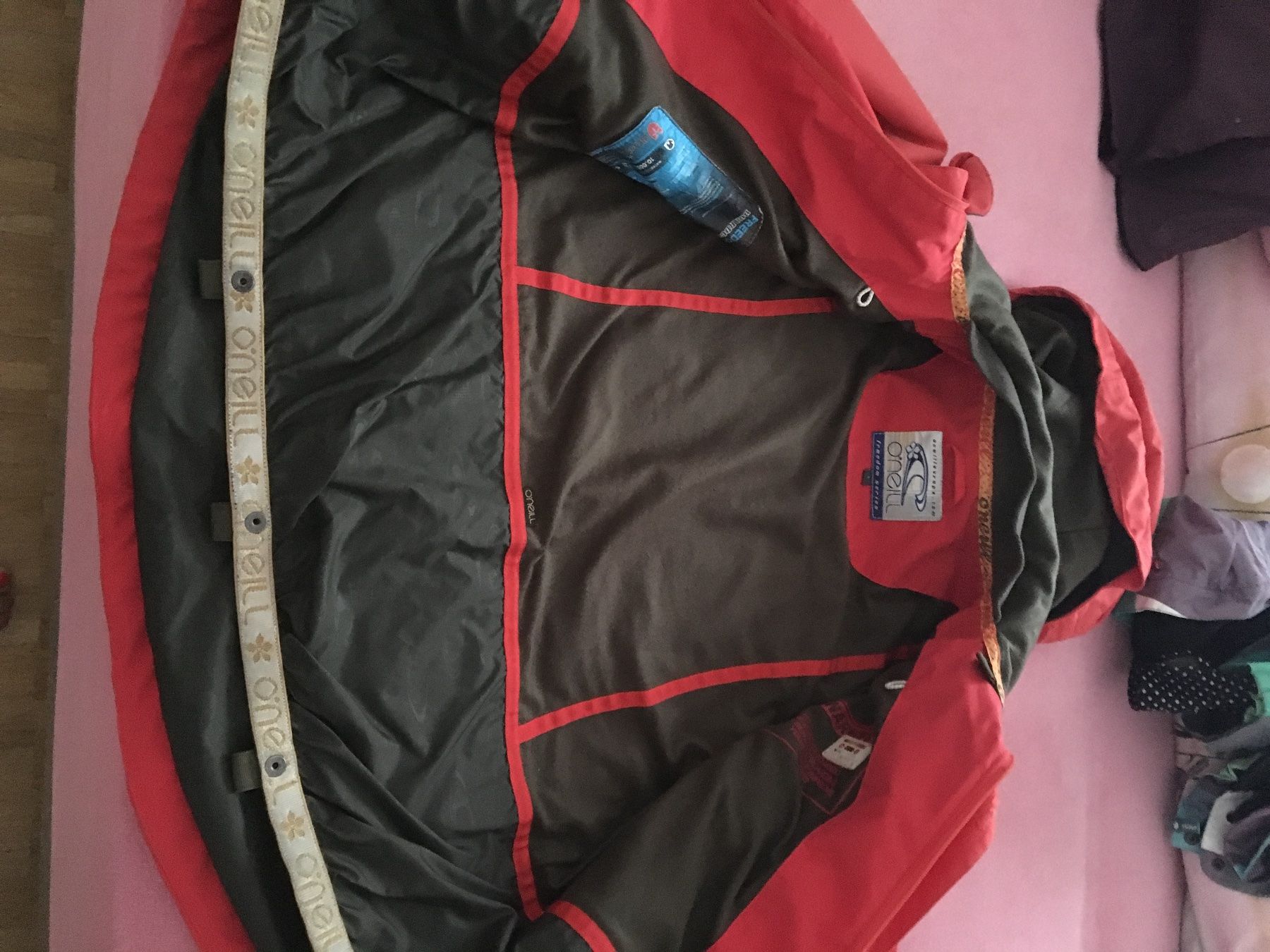 Jacken: O’Neil Ski Jacke Gr.xs – Gebraucht aus Davos Wiesen von Roseli21 1