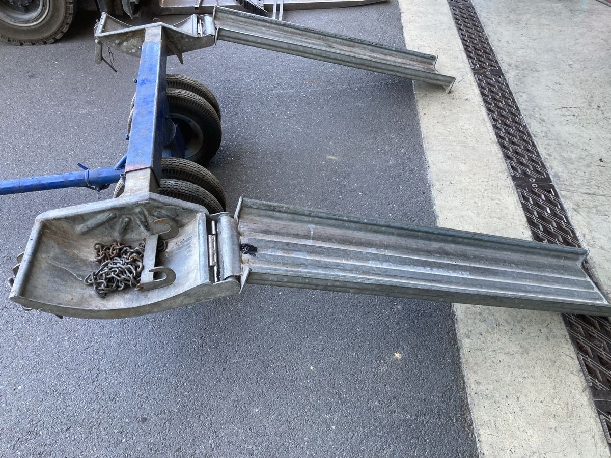 Remorques: Abschlepprolli für Auto/ Traktor  – D'occasion à Uerkheim par Dealer-4813 4