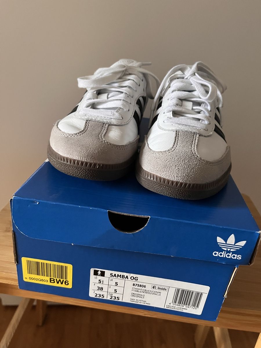 Adidas Scarpe da donna: Samba ADIDAS OG - pointure 38  – Usato da Lausanne venduto da Cupcake.vanille 1
