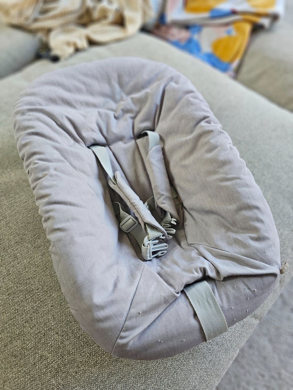 Stokke Hochstühle: Stokke Tripp Trapp Newborn Set Grau – Gebraucht aus Brunnen von johnfoehn01