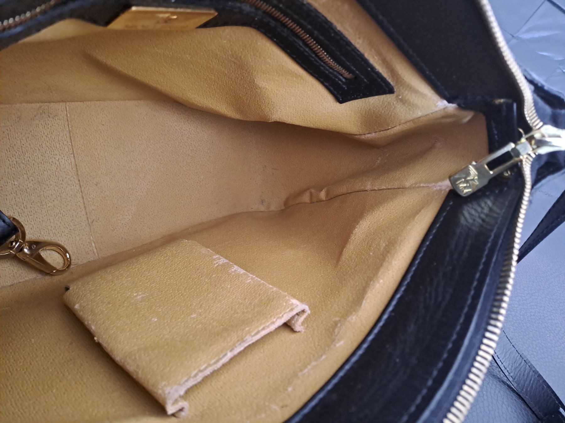Maison Mollerus Borse da donna: Maison Mollerus Handtasche – Usato da Schliern b. Köniz venduto da spagitier 4