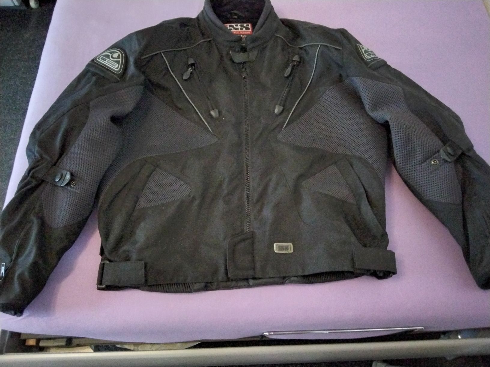 IXS Lotti di vestiti: Töffhose und Jacke – Nuovo (secondo la descrizione) da Schwadernau venduto da lil_ysj8 1