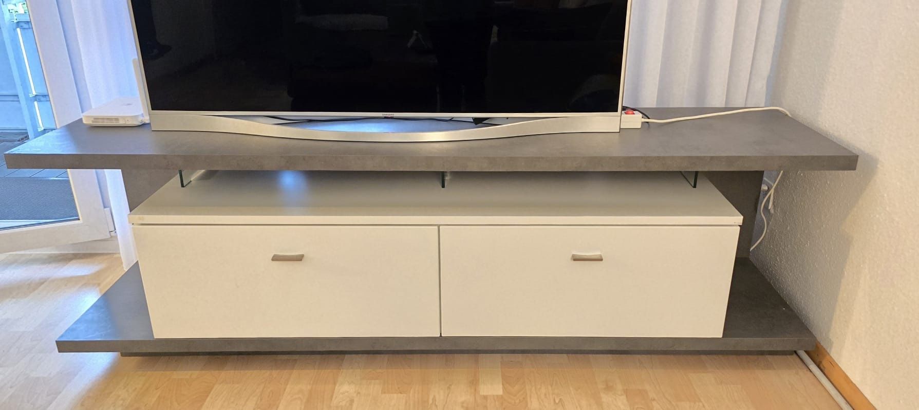 TV Möbel: TV Sideboard – Gebraucht aus Suhr von Cestlavie90