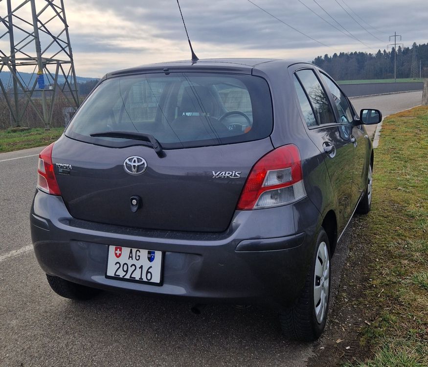 Toyota Automobili: Toyota Yaris, ab MFK! Top Zustand! – Usato da Waltenschwil venduto da Sigi2000 5