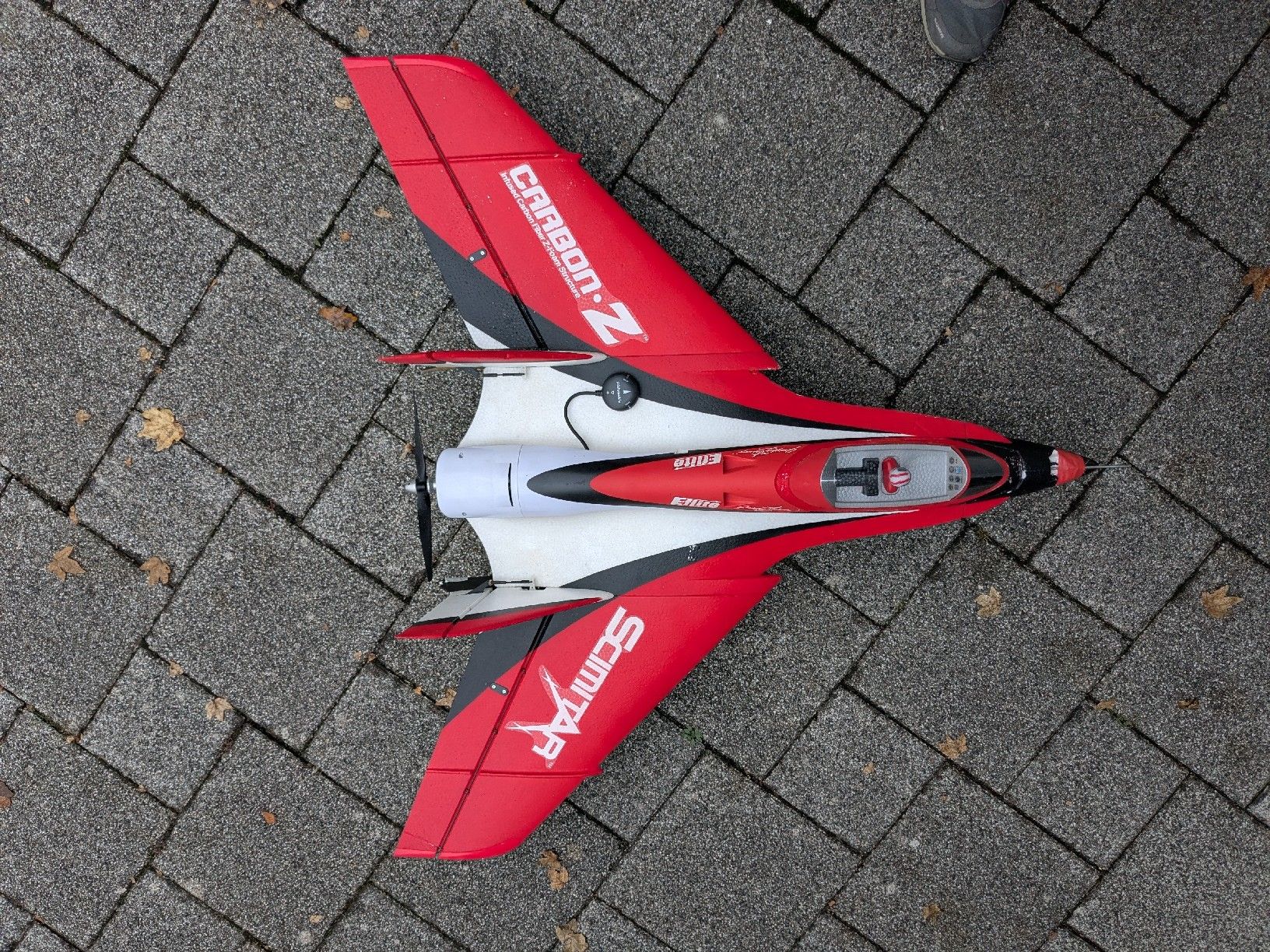 E-Flite RC Kits de montage: Scimitar Modellflugzeug mit Autopilot – D'occasion à Hedingen par furi007 9