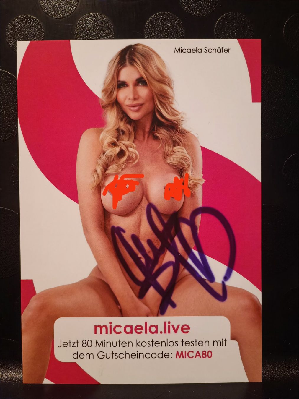 Autografi: Micaela Schäfer - handsignierte Autogrammkarte – Usato da Menziken venduto da Artographs