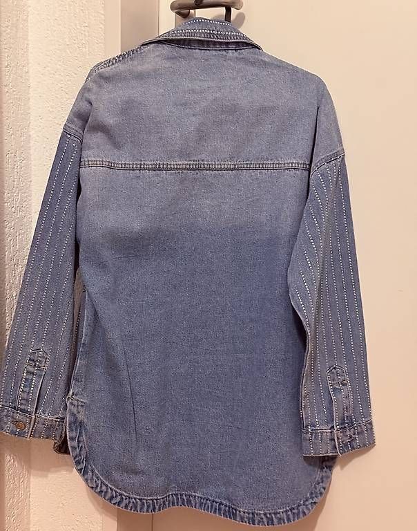 Giacche: Damen Jeansjacke mit Strass Gr S  – Usato da St. Gallen venduto da dan_x8rc 2