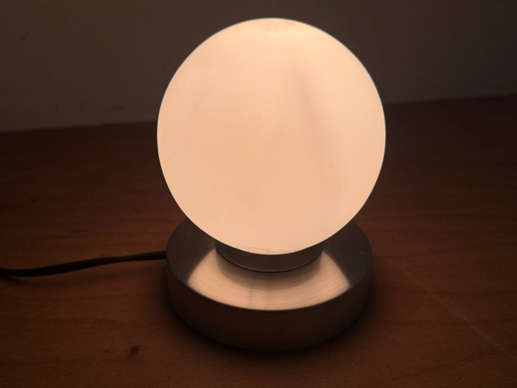 Lampade: Nachttischlampe dimmbar mit Touch-Funktion – Nuovo e nell'imballaggio originale da Wilen (Sarnen) venduto da uno21 5