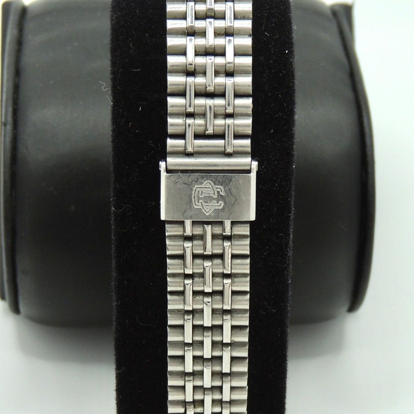 Van Cleef Montres: Montre Van Cleef & Arpels "La collection" – D'occasion à Lausanne par DuGoutetdesCouleurs 2