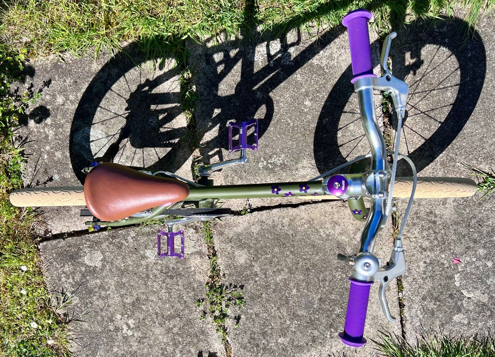 Siech Biciclette: Siech Junior 16 Army Green, purple customized – Usato da Niederweningen venduto da Kuti 3