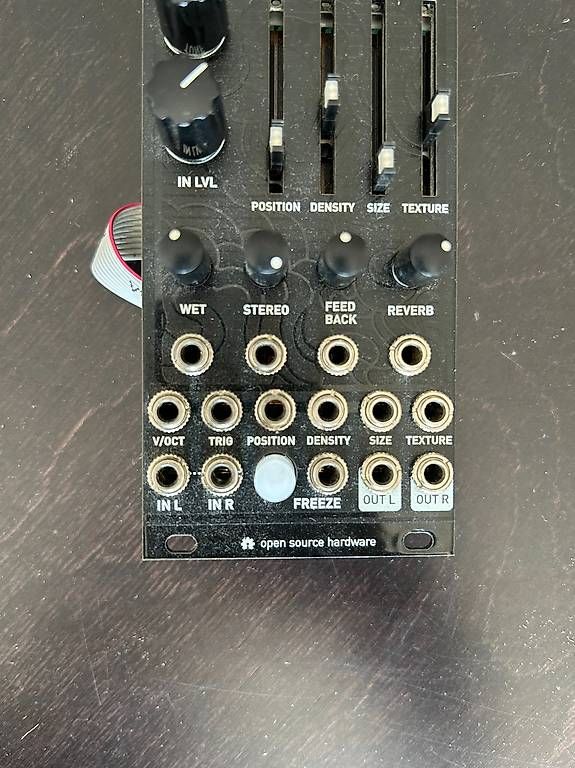 Strumenti musicali: Monsoon Mutable Instruments Clouds Magpie Eurorack Modul – Usato da Bern venduto da lor_s9hx 2