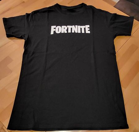 Schwarzes Fortnite T-Shirt, Grösse M, Top Zustand!