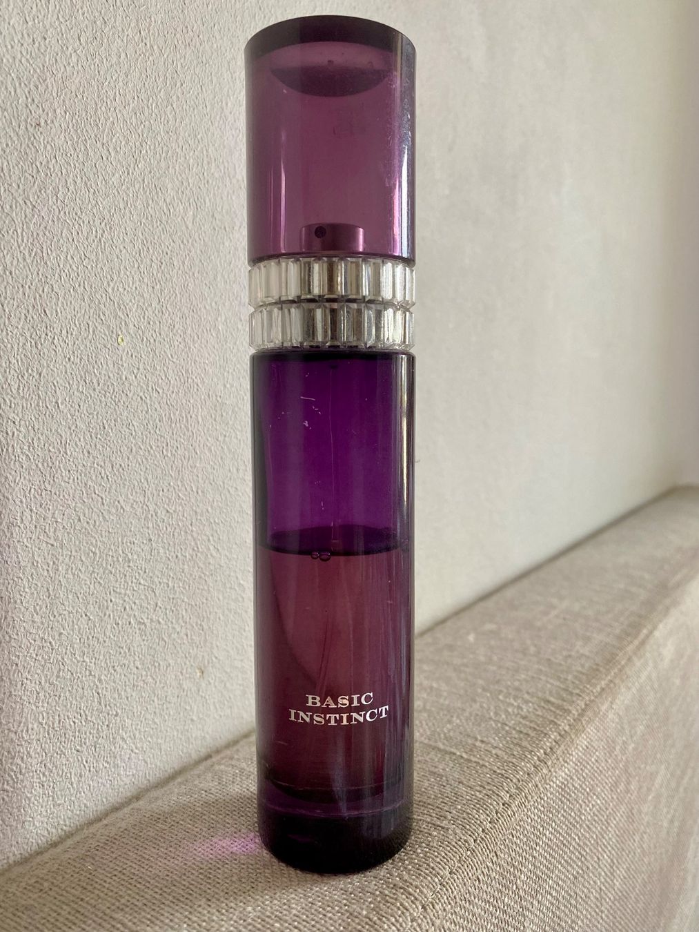 Victoria's Secret Profumi & Eau de Toilette: Basic Instinct Victoria’s Secret EDP 75ml – Usato da Genève venduto da inn_n9kf