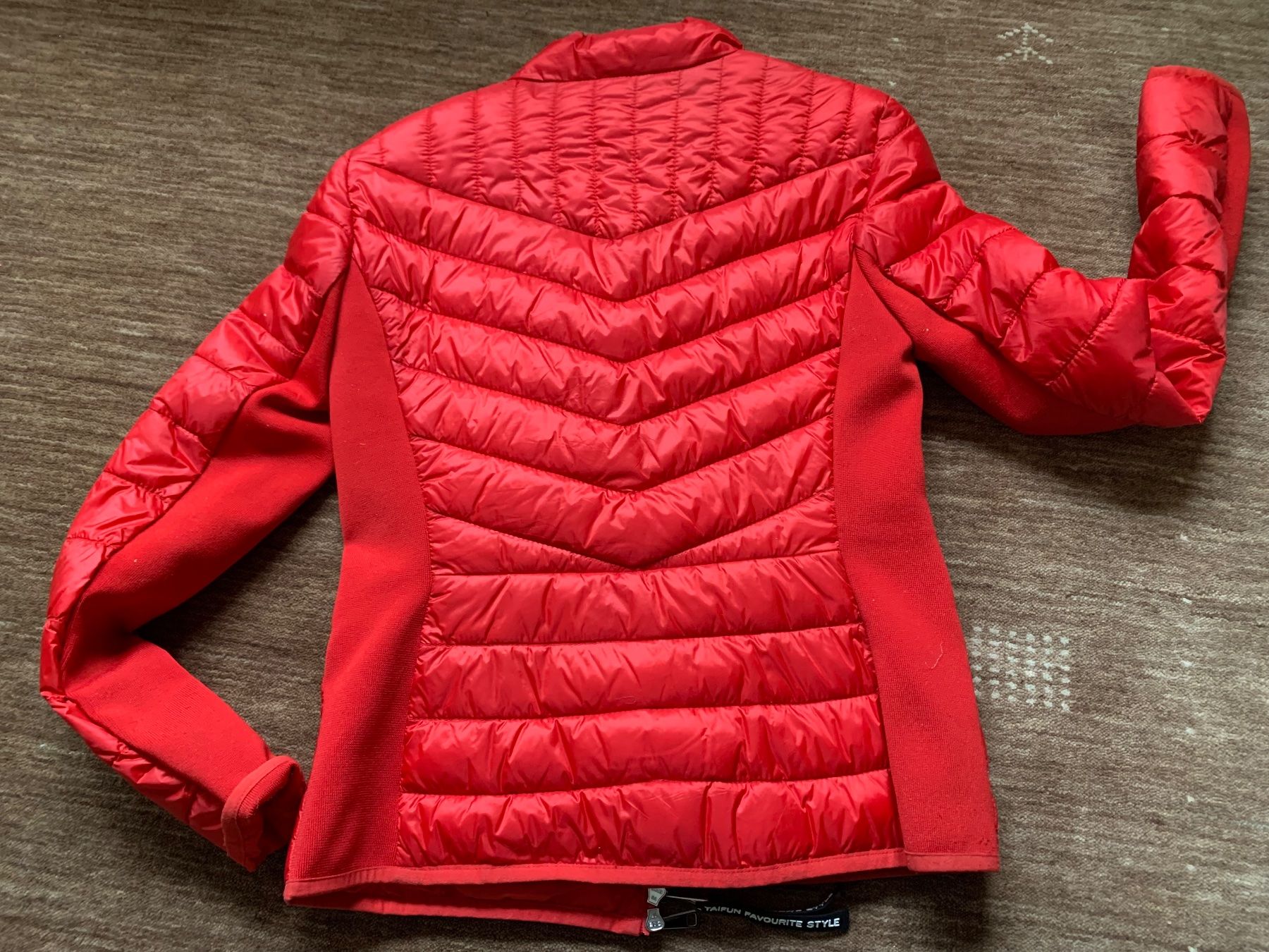 Taifun Giacche: Steppjacke von TAIFUN Gr. 36 – Usato da Sevelen venduto da Glueckstreffer.62 1