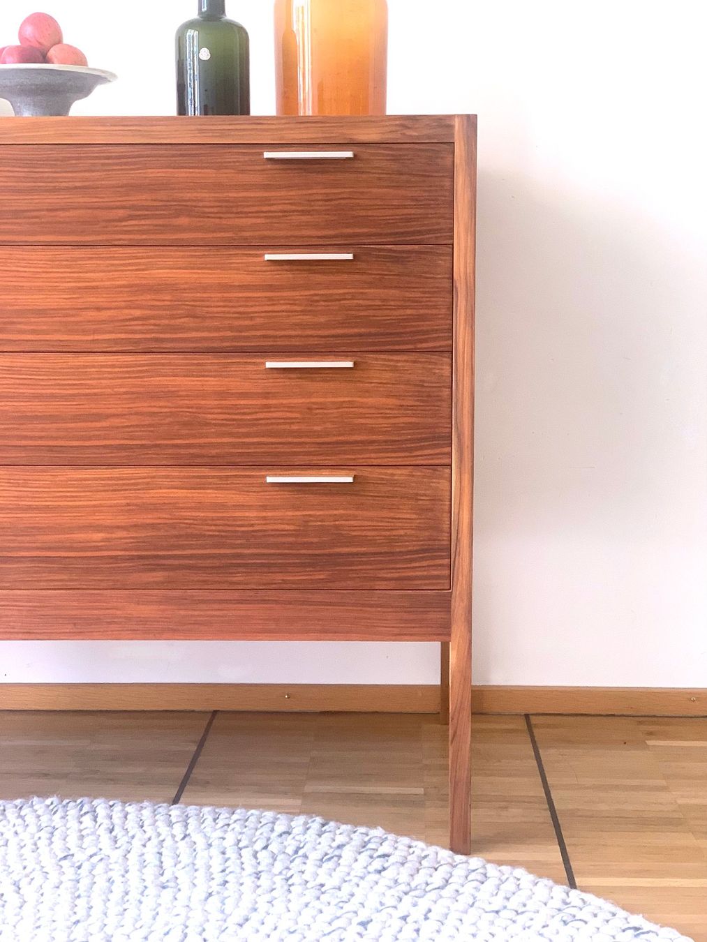 Cassettiere: Kommode/Sideboard aus den 60/70er Jahren – Usato da Winterthur venduto da Trouvailles-77 2