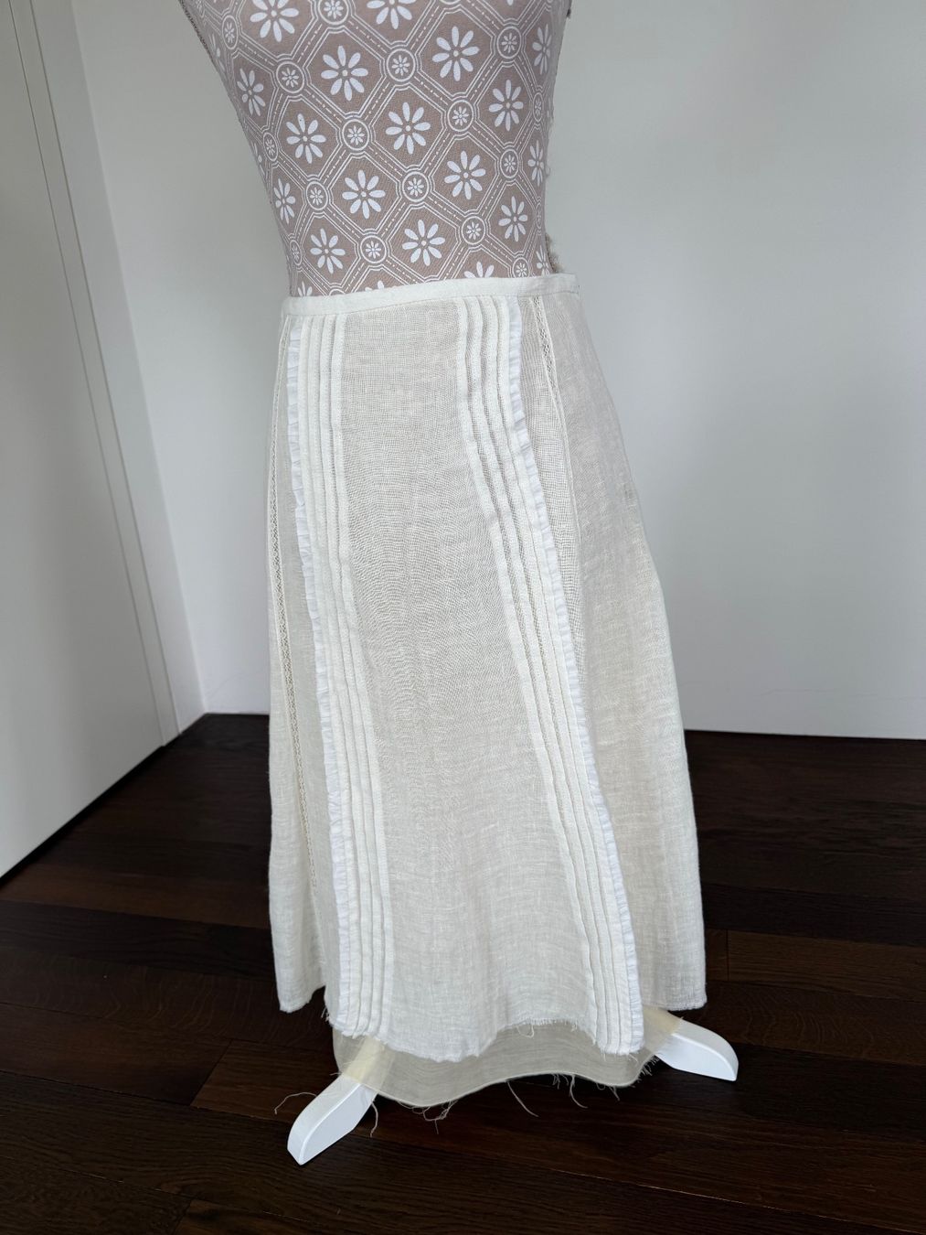Zara Gonne: Zara Jupe Gr. XS – Nuovo (secondo la descrizione) da Balzers venduto da Lissi57 1
