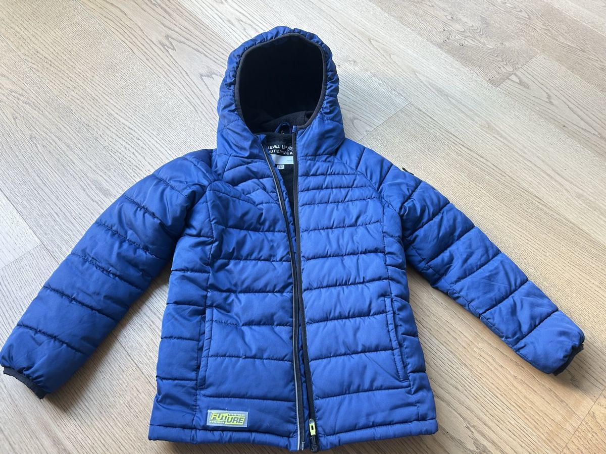 Giacche & Cappotti: Übergangsjacke Gr. 134/140 – Usato da Rothrist venduto da szc_9dg5