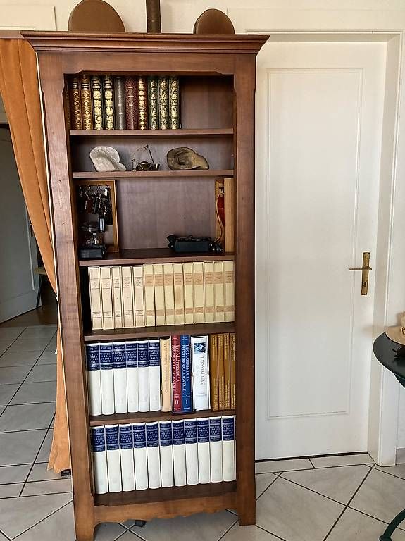 Scaffali: À DONNER : BIBLIOTHÈQUE  – Usato da Nyon venduto da md_avril