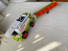 Bruder CLAAS LEXION 480 Mähdrescher mit Schneidwerk