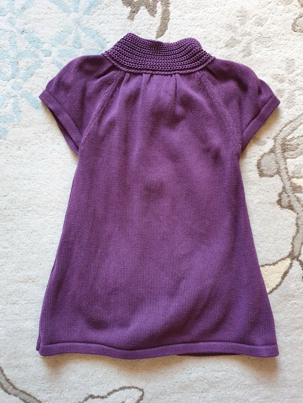 Altro abbigliamento per bambina: Strickjacke/gilet 128-140 – Usato da La Chaux-de-Fonds venduto da MyriamDo 1