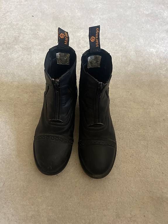 Scarpe da donna: Bottines taille 37 – Usato da Perroy venduto da tif_c8q8