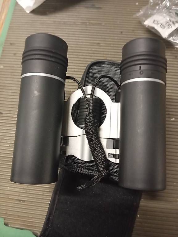 Binocoli: De Lambriche 8x21 DCF Fernglas mit Tasche – Usato da Basel venduto da Petergunn 1