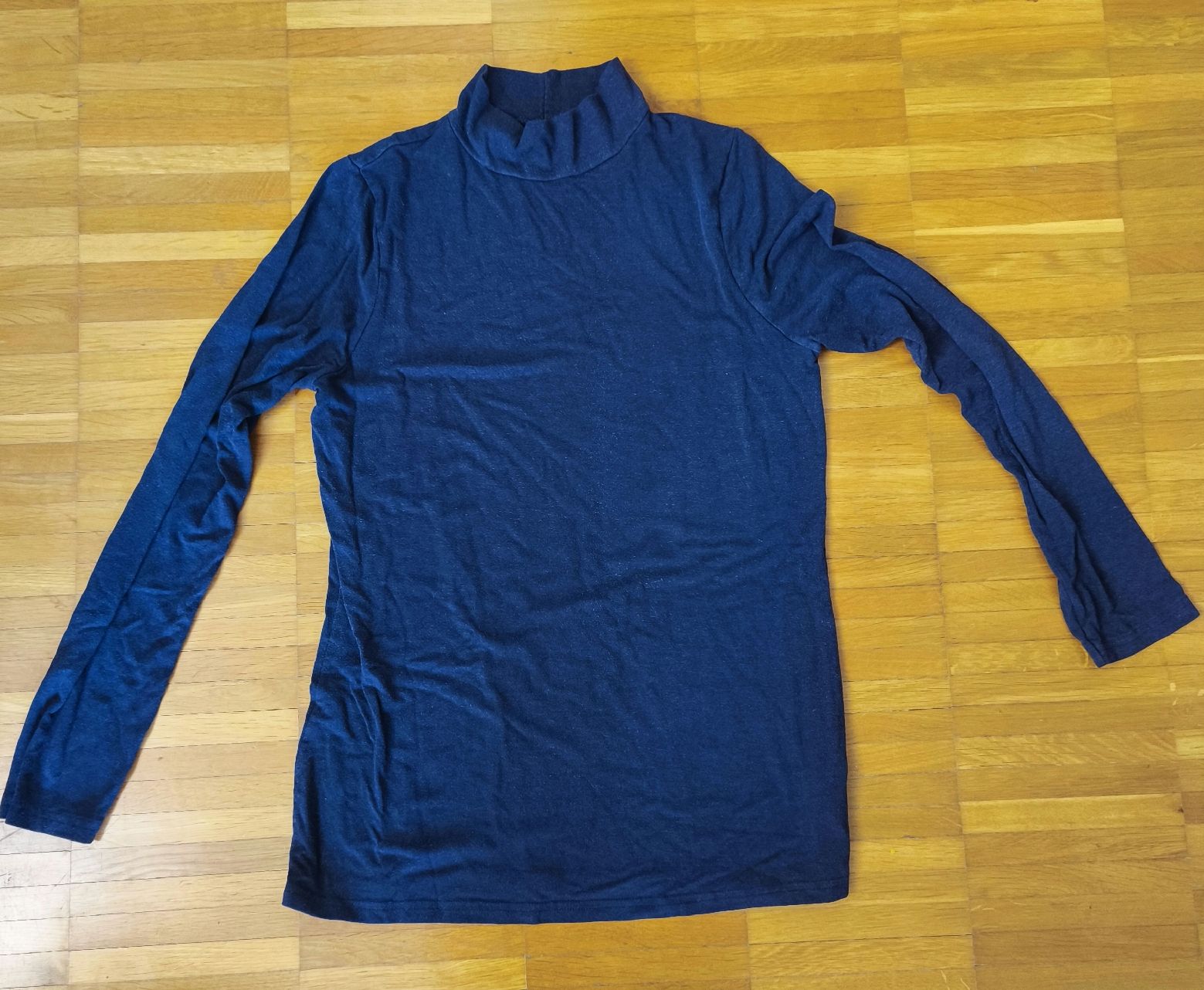 Pullover & Sweatshirts: Rollkragenpullover chris line casual, 2 Stück, Grösse S – Gebraucht aus Winterthur von leovale 1