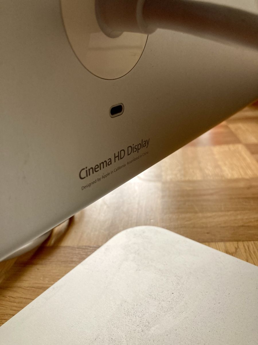 Ecrans: Apple Cinema HD Display 23 – D'occasion à Glattfelden par Pedals 4