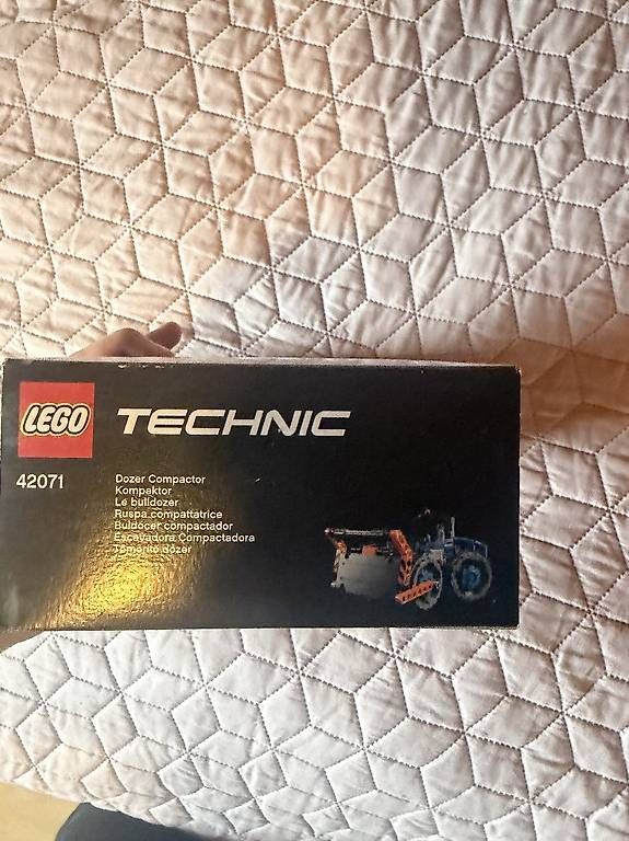 Kit di costruzioni: LEGO Technic 42071 Dozer Compactor  Neuf, jamais ouvert – Nuovo e nell'imballaggio originale da Vicques venduto da lfn_d7l8 3