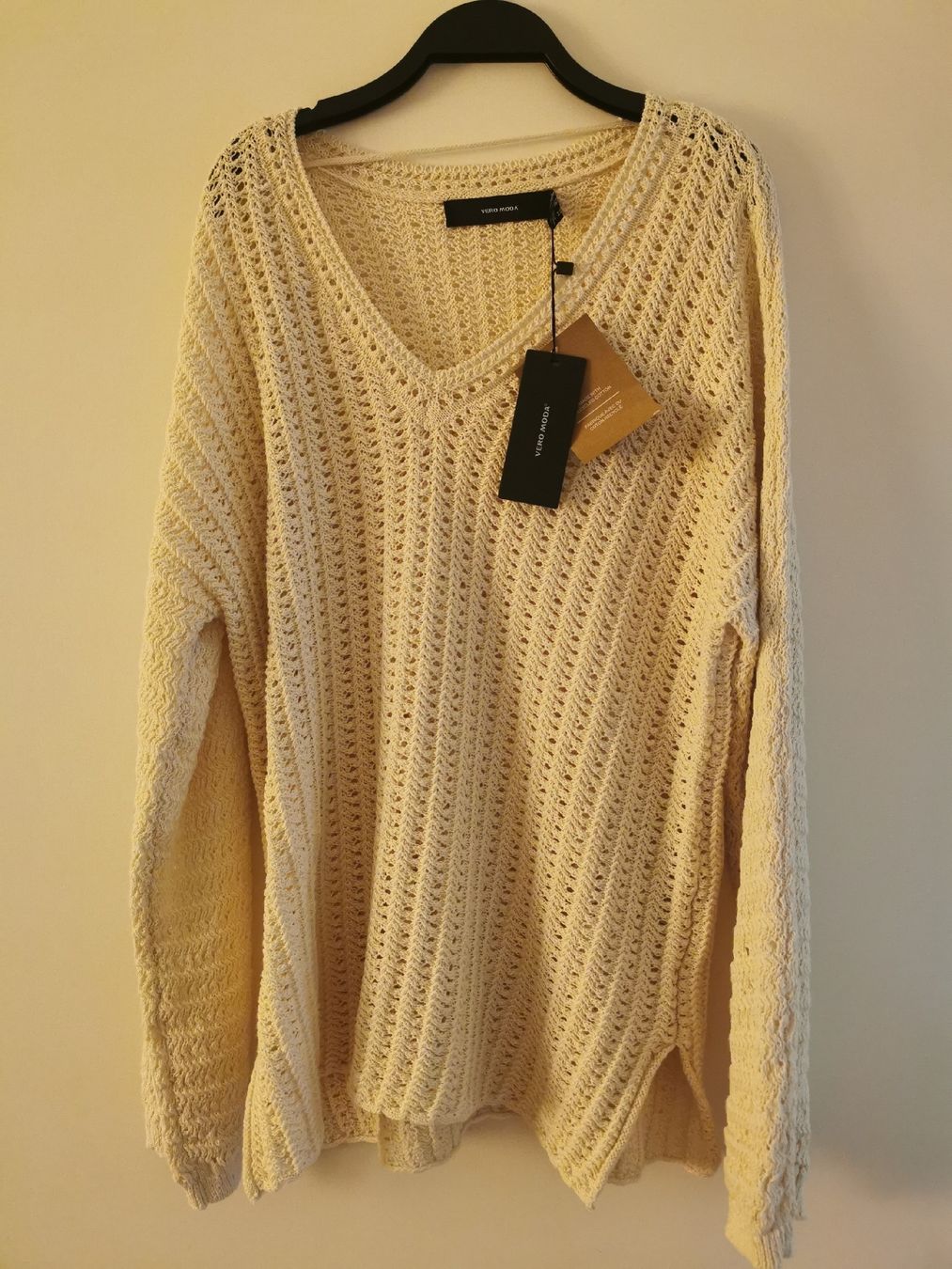 Pulls & Sweat-shirts: Grobstrick Pulli neu  – Neuf avec emballage d'origine à Sempach par .1SecondBrands.